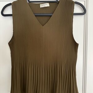 Aritzia Babaton Olive Green V-Neck Pleated Blouse size small